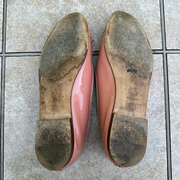 Chanel
Patent leather ballet flats - Picture 15 of 16